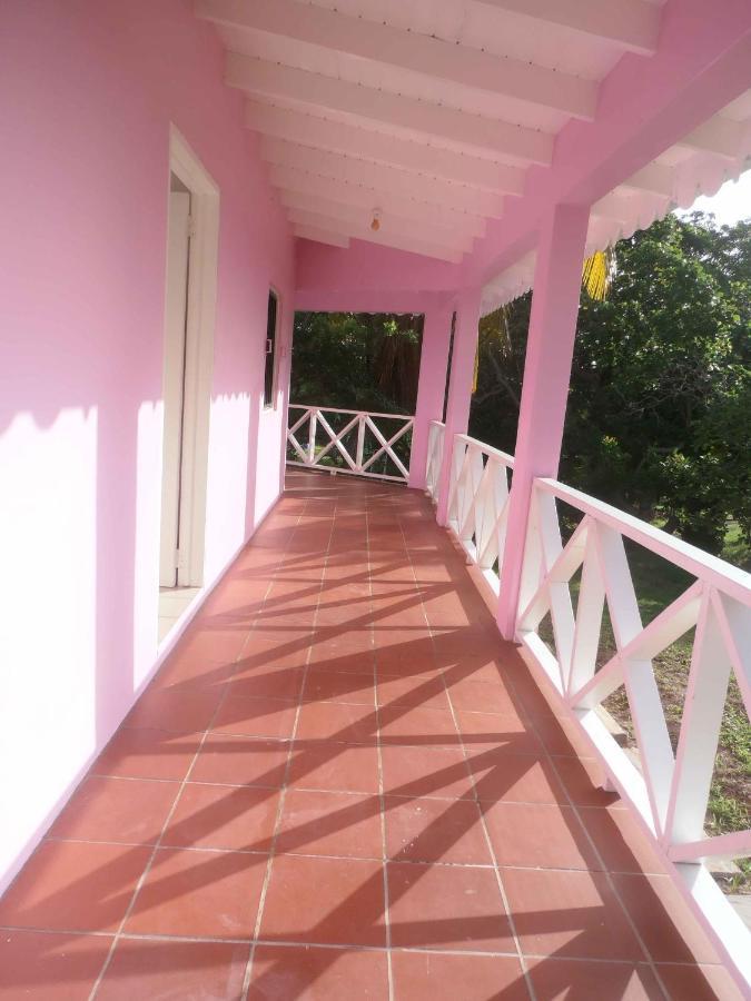 The Pink House Choiseul Exterior foto